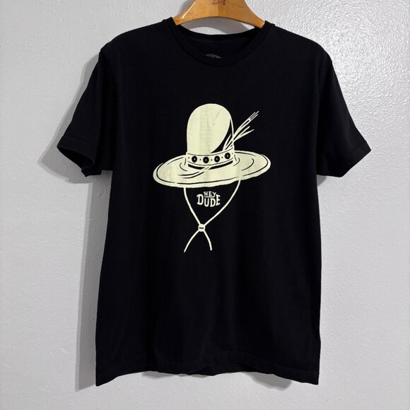 Hey Dude Graphic T-Shirt Lot 2 Men’s Large Black Cowboy Hat Blue Whale Tail - Picture 2 of 15